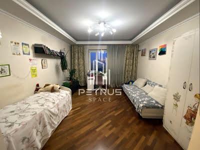 квартира за адресою Драгоманова вул., 31-Б