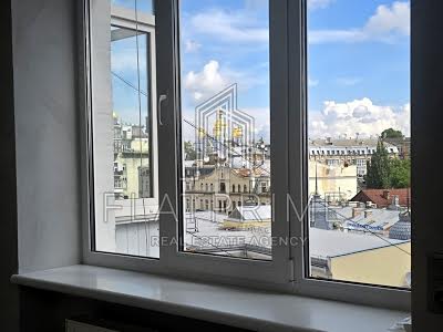 квартира по адресу Малая Житомирская ул., 10