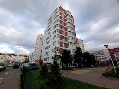 квартира по адресу Единства ул., 4
