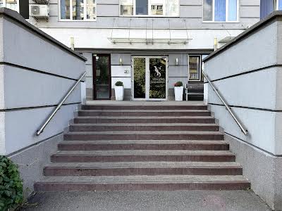 квартира по адресу Юрия Ильенко ул. (Мельникова), 51-Б