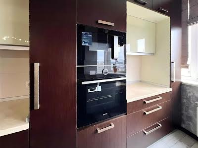 квартира по адресу Драгоманова ул., 40-Ж
