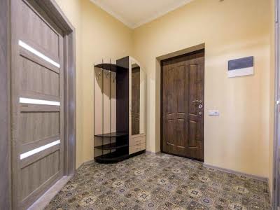 квартира по адресу Бориса Гмыри ул., 2