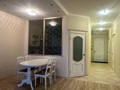 квартира по адресу Кловский спуск, 7