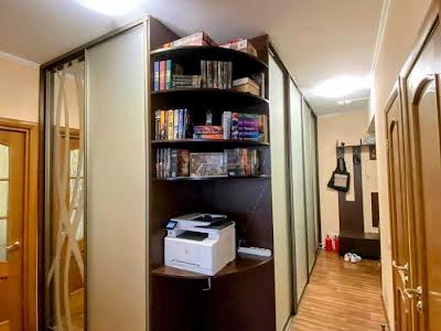 квартира за адресою Київ, Воскресенська вул., 12-Б