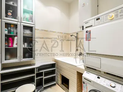 квартира по адресу Паторжинского ул., 14