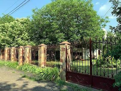 дом по адресу 126-а Садова, 1
