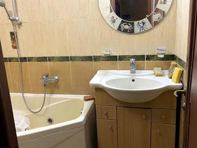 квартира за адресою Людвіга Свободи просп., 35а
