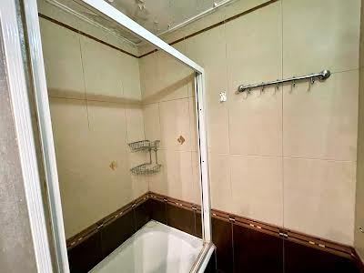 квартира по адресу Червоной Калины просп. (Владимира Маяковского), 72