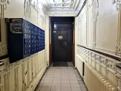 комерційна за адресою Костельна вул., 9