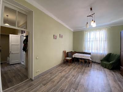 квартира за адресою Кирилівська вул. (Фрунзе), 123