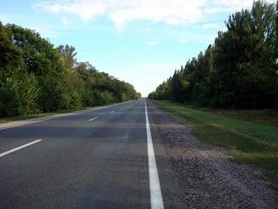 участок по адресу с. Зеленьки, Озерна