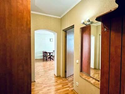 квартира по адресу Миколы Бажана просп., 12