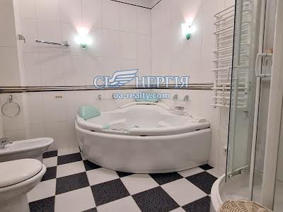квартира за адресою Генерала Генадія Воробйова вул. (Курська), 3
