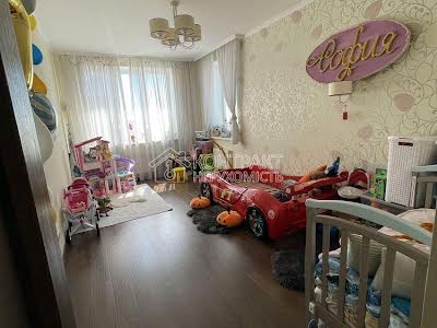 квартира за адресою Героїв Харкова просп. (Московський), 131