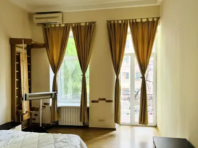 квартира за адресою Андріївська вул., 9