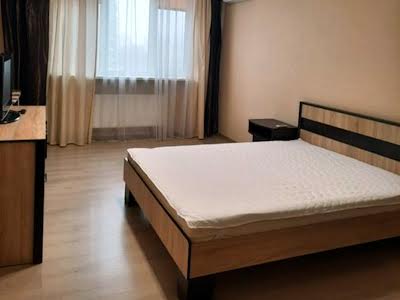 квартира по адресу Степана Рудницкого ул., 19/14