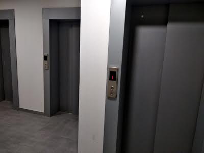 квартира по адресу Олега Мудрака ул. (Генерала Наумова), 1-Б