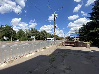 коммерческая по адресу Корнея Речмедило ул. (Ракитина), 38