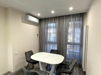 квартира за адресою Антоновича вул. (Горького), 74