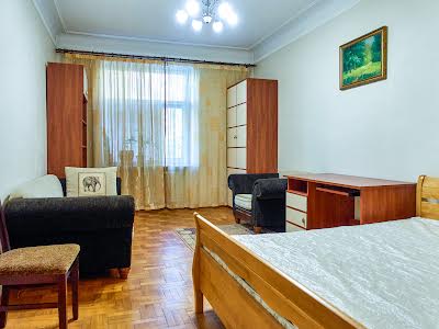 квартира за адресою Круглоуніверситетська вул., 17