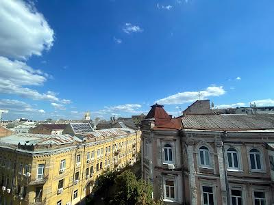 квартира за адресою Рейтарська вул., 31/16