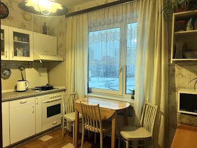 квартира за адресою Київ, Приозерна вул., 10-Г