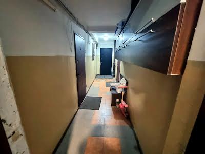 квартира за адресою Романа Ратушного вул. (Волгоградська), 39