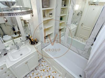 квартира за адресою Київ, Юнацька вул., 21