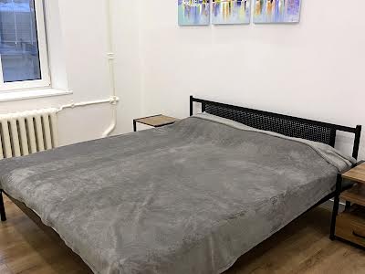 квартира за адресою Велика Васильківська вул. (Червоноармійська), 49