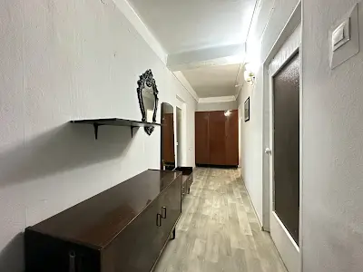 квартира за адресою Мілютенка вул., 15-А