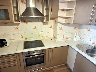 квартира за адресою Кургузова вул., 1а к2