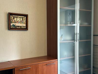 квартира по адресу Анны Ахматовой ул., 15