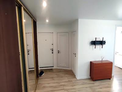 квартира по адресу Метростроителей ул., 22