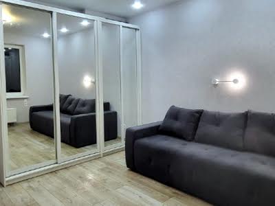 квартира по адресу Краковская ул., 12