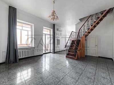 квартира по адресу Бассейная ул., 12