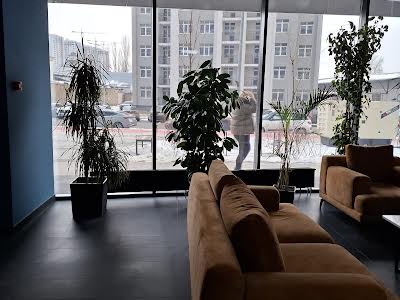 квартира за адресою Причальна вул., 14
