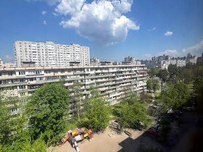 квартира по адресу Чернобыльская ул., 11