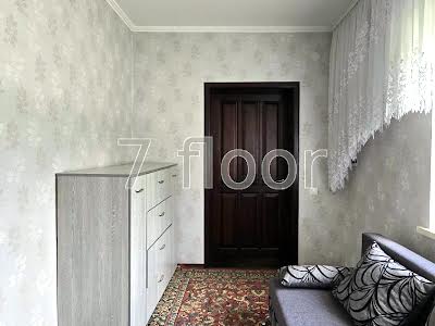 будинок за адресою с. Мокрець, Жовтнева, 21а