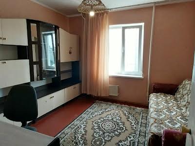 квартира по адресу Ревуцкого ул., 13