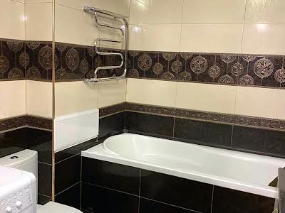 квартира за адресою Регенераторна вул., 4