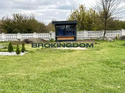 дом по адресу с. Пуховка, Армійська, 1