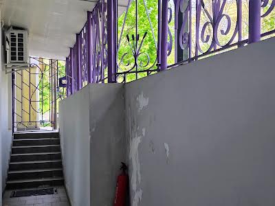 коммерческая по адресу Круглоуниверситетская ул., 14А