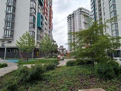 квартира за адресою Кришталева вул., 1-А