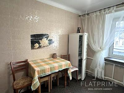квартира за адресою Предславинська вул., 29