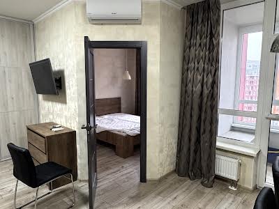 квартира за адресою Каховська вул., 60