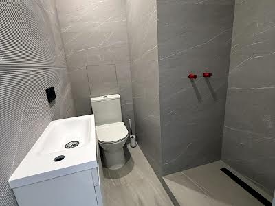 квартира за адресою с. Софіївська борщагівка, Боголюбова вул., 42