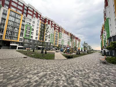 квартира по адресу Машинобудівників ул., 16