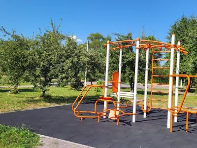 участок по адресу с. Осещина, Трояндова