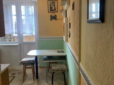 квартира за адресою Героїв Дніпра вул., 38-В