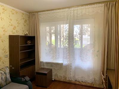 кімната за адресою Драгоманова вул., 23